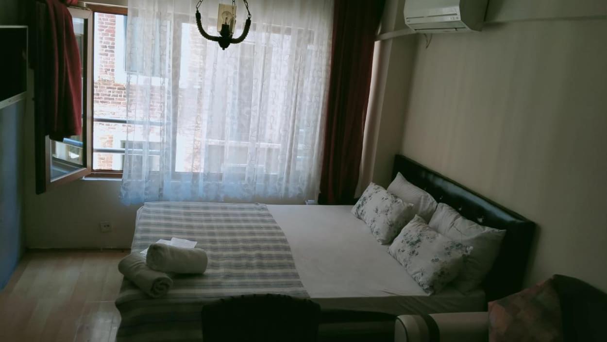 Taksim Pera Suites Provincia di Provincia di Istanbul Esterno foto